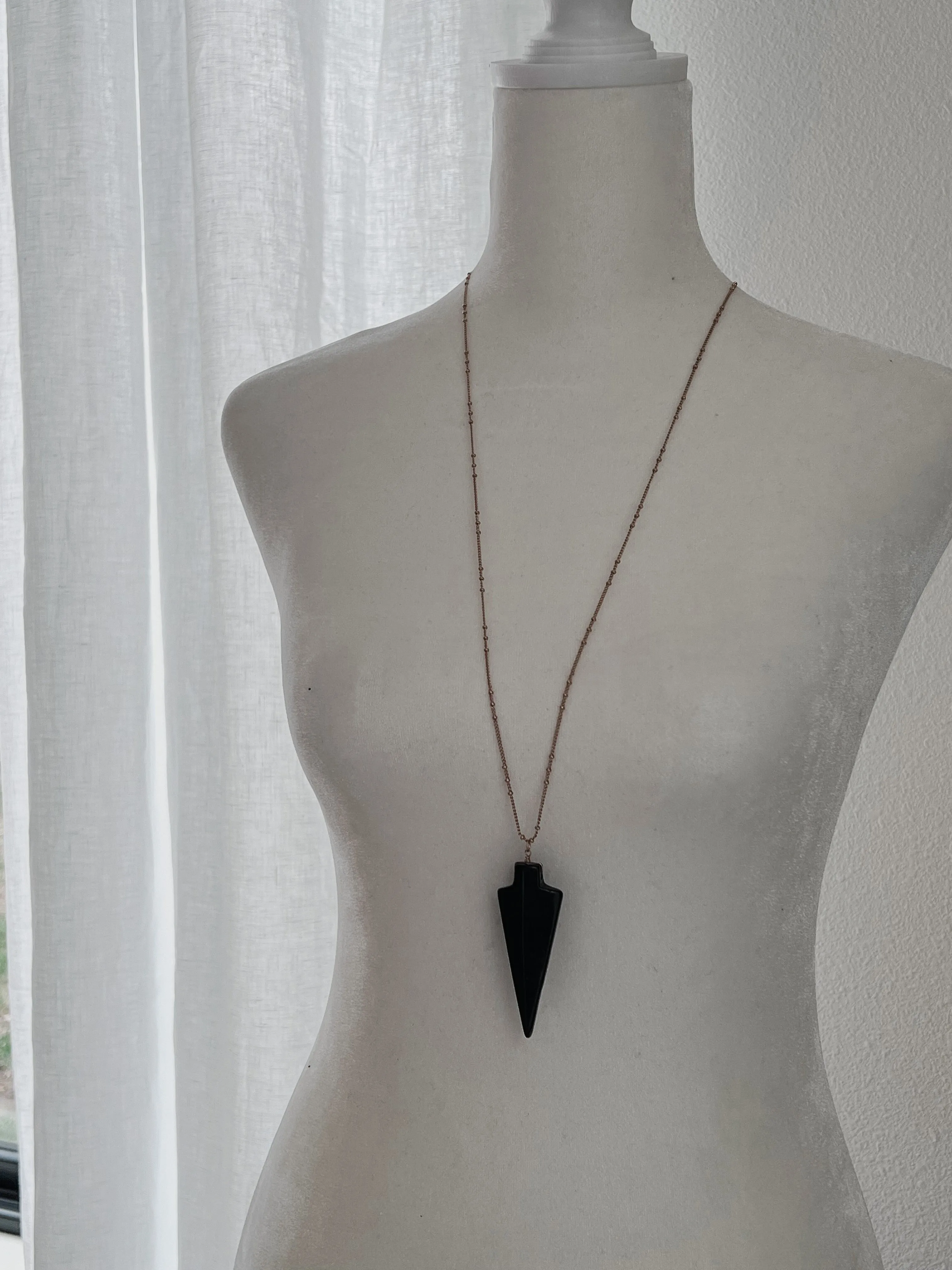 Avanti Pendant Necklace